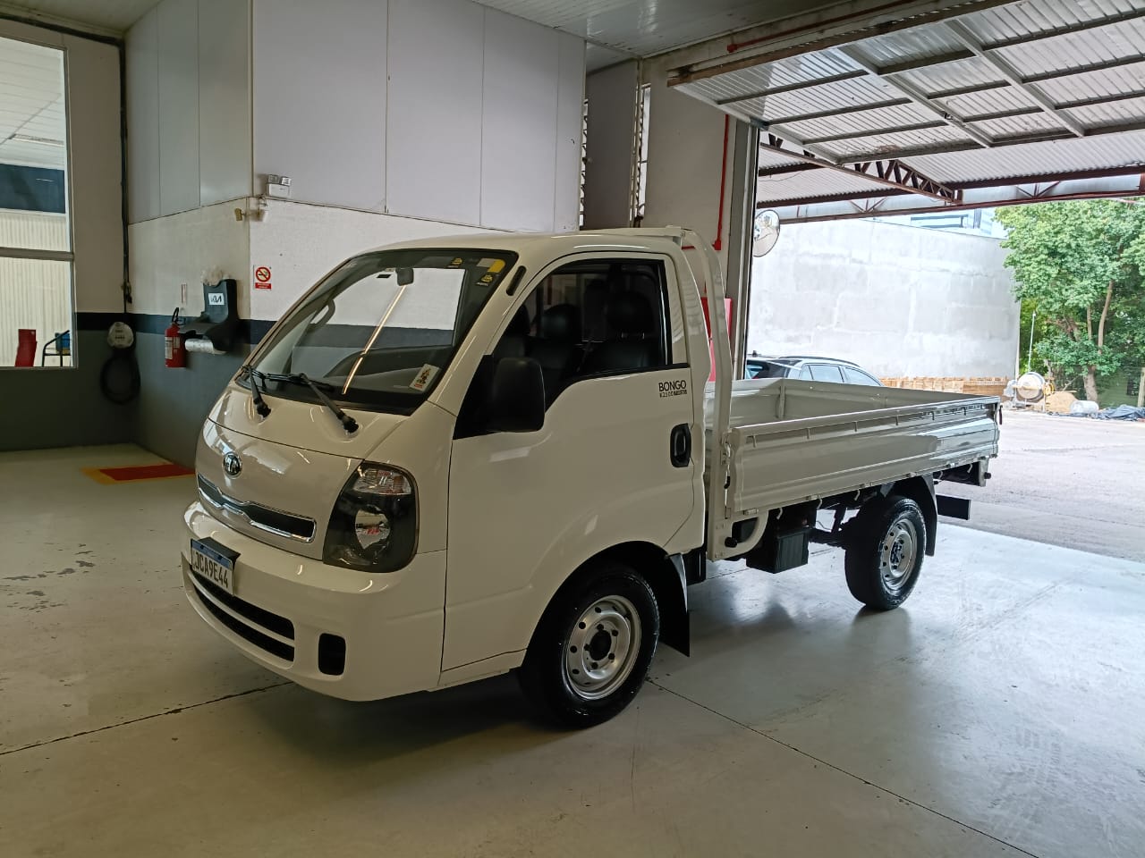 Foto Kia Bongo com Carroceria de Metal 2023